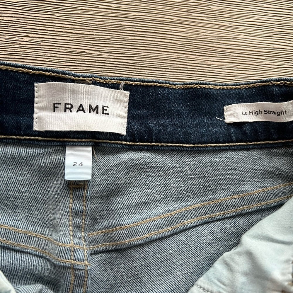 Frame le high straight cropped jeans, new no tags 24